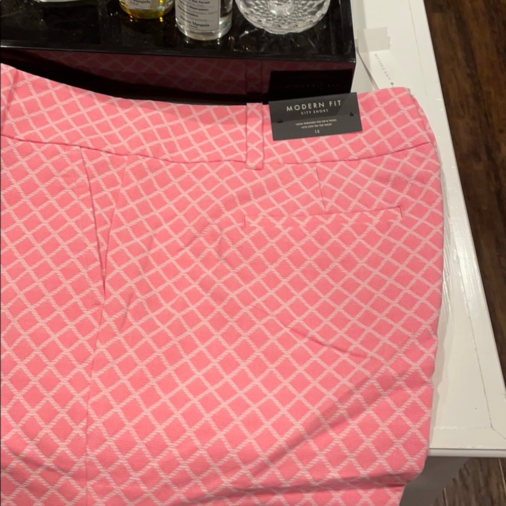 Ann Taylor Print City Shorts